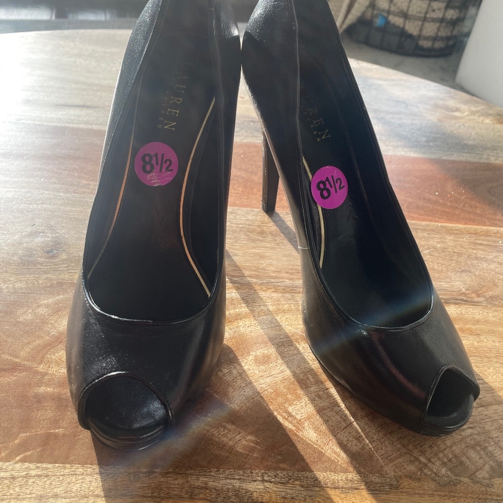 Ralph Lauren Pep Toe Heels Black
